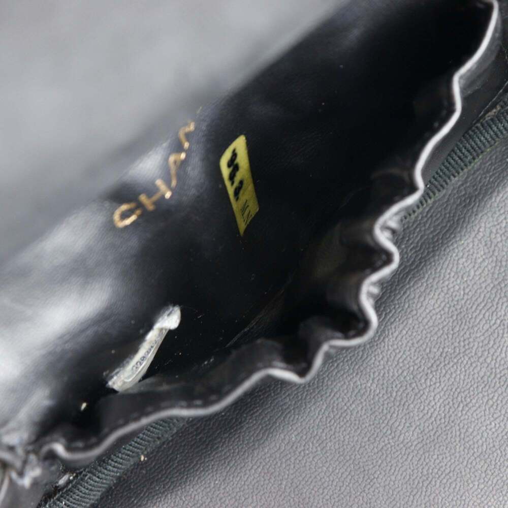 CHANEL Black Pouch - Picture 7 of 14